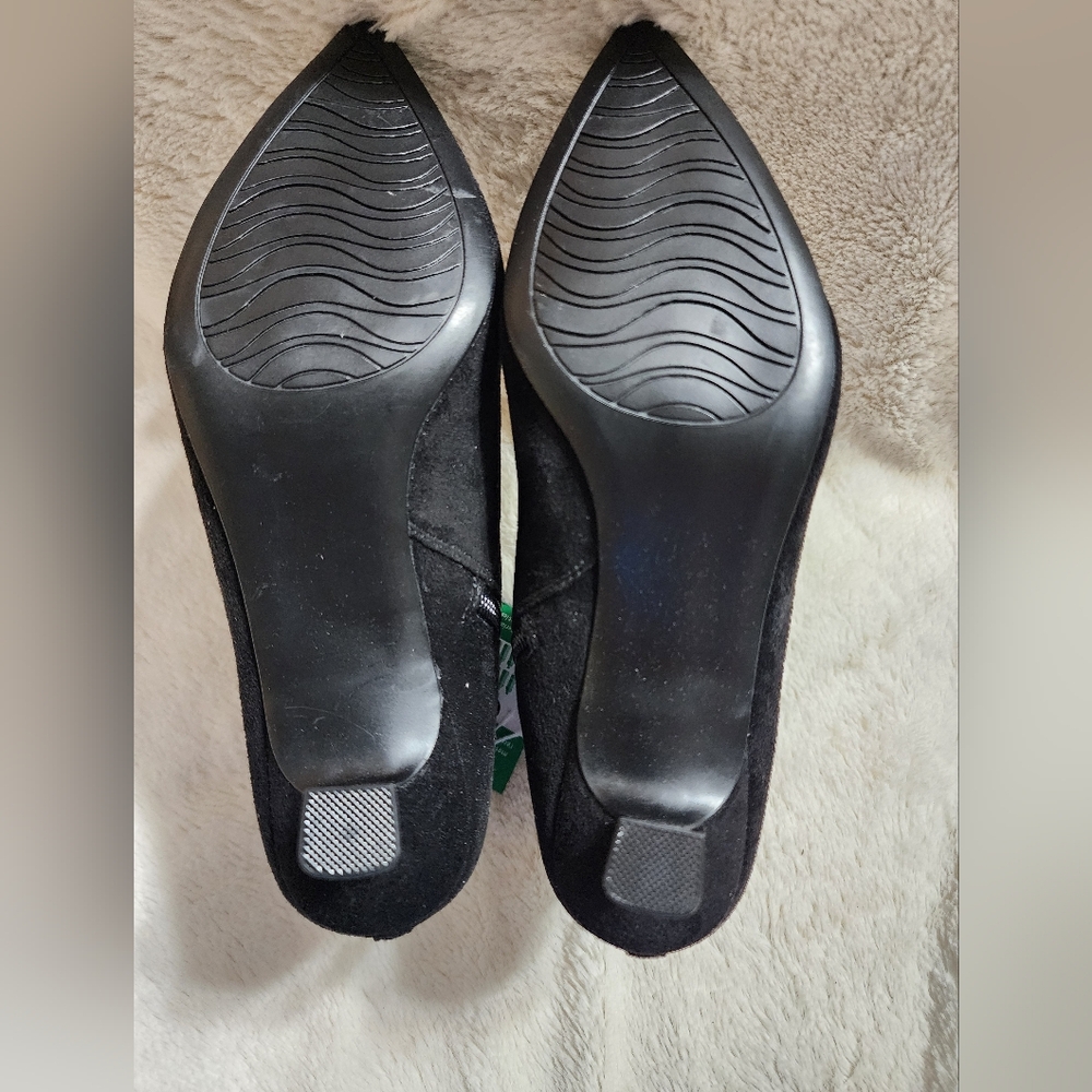 Impo Garda Kitten Heel Booties Size 7.5 NEW - Picture 3 of 3